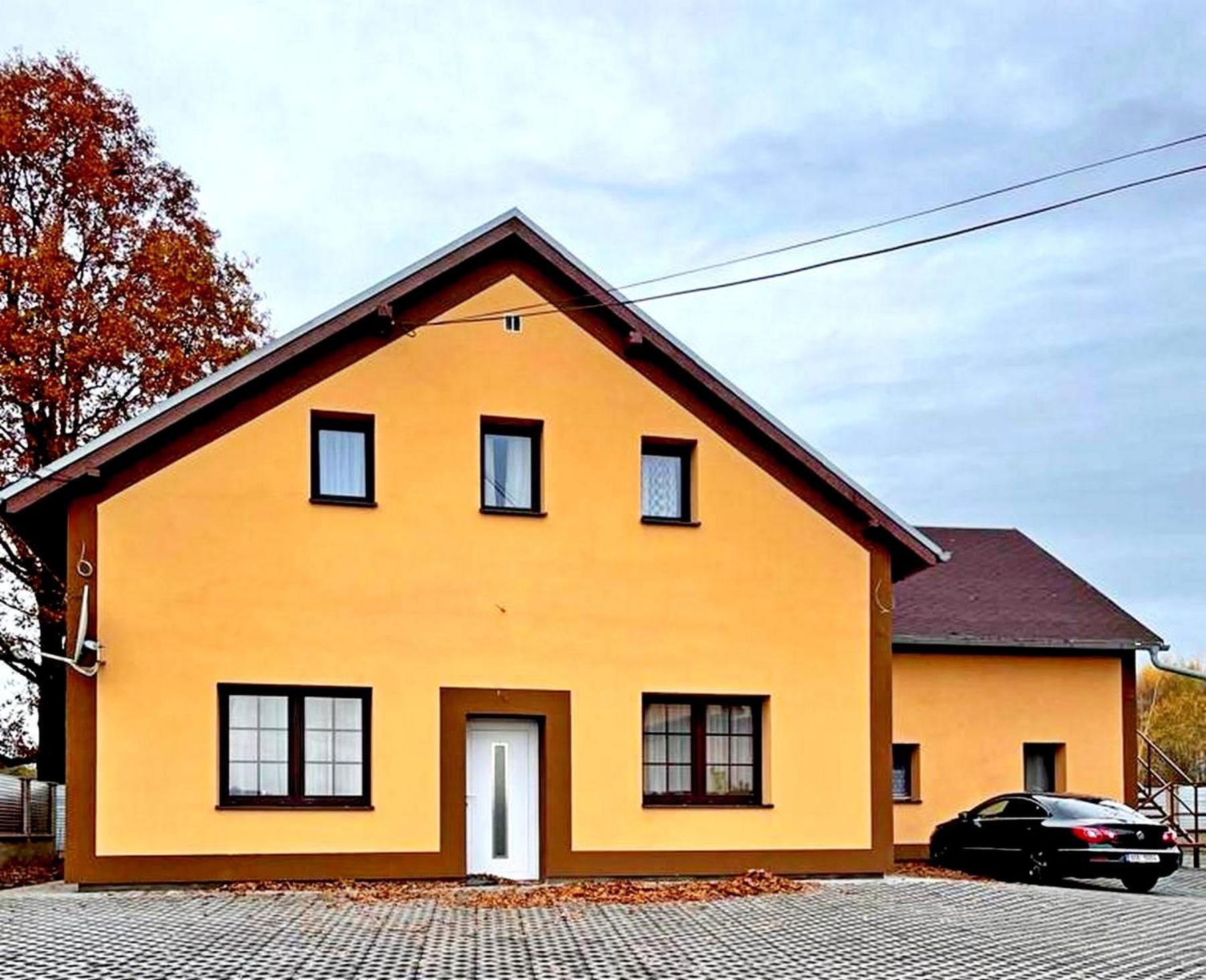 Gato Jenisov Karlsbad