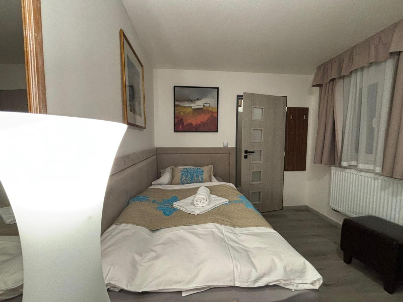 Apartment Gato Jenisov *
