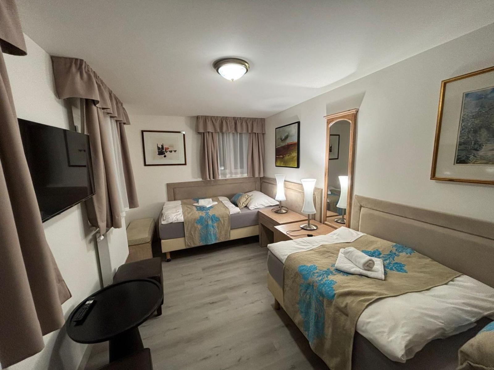 Apartment Gato Jenisov *